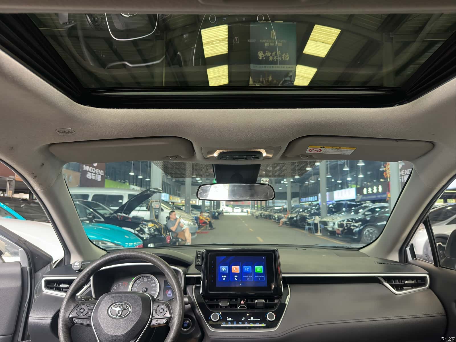 Toyota Frontlander, 2022 13