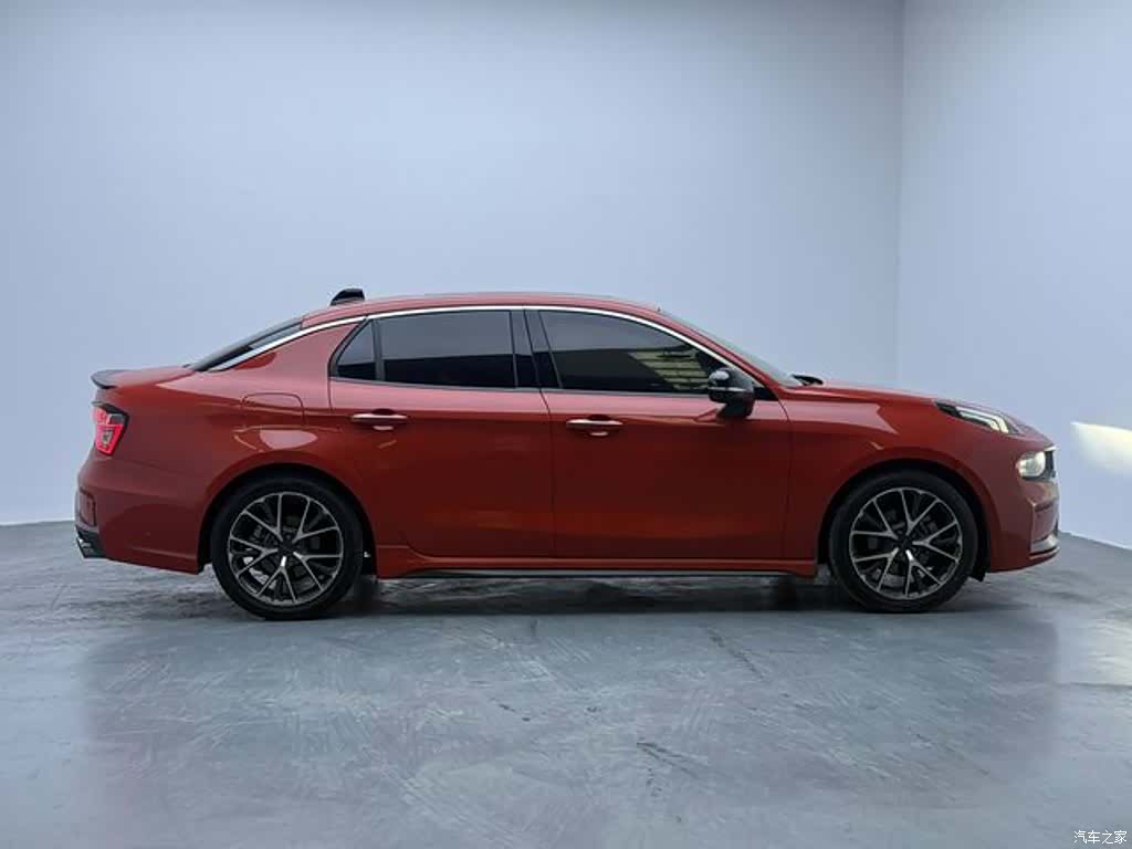 Lynk & Co 01, 2018 7