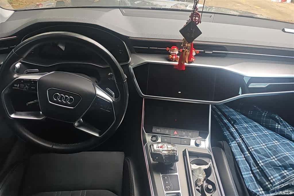 Audi A7L, 2023 11