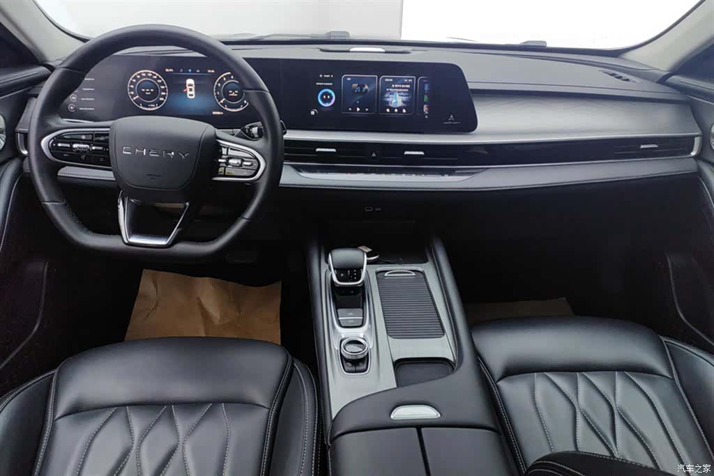 Chery Arrizo 8, 2023 13