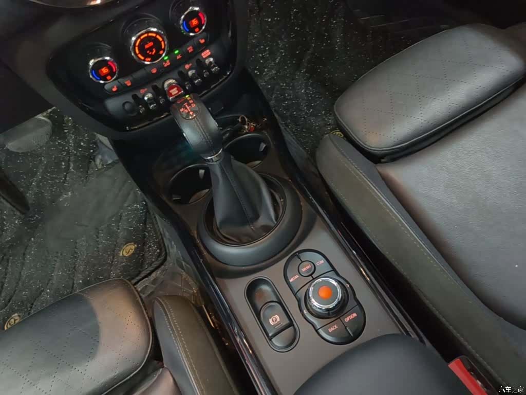 Mini Clubman, 2018 14