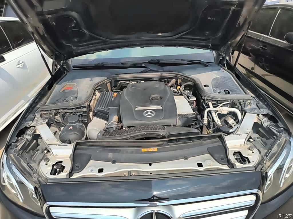Mercedes-Benz E-Class, 2017 20