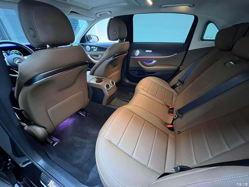 Mercedes-Benz E-Class, 2019 13