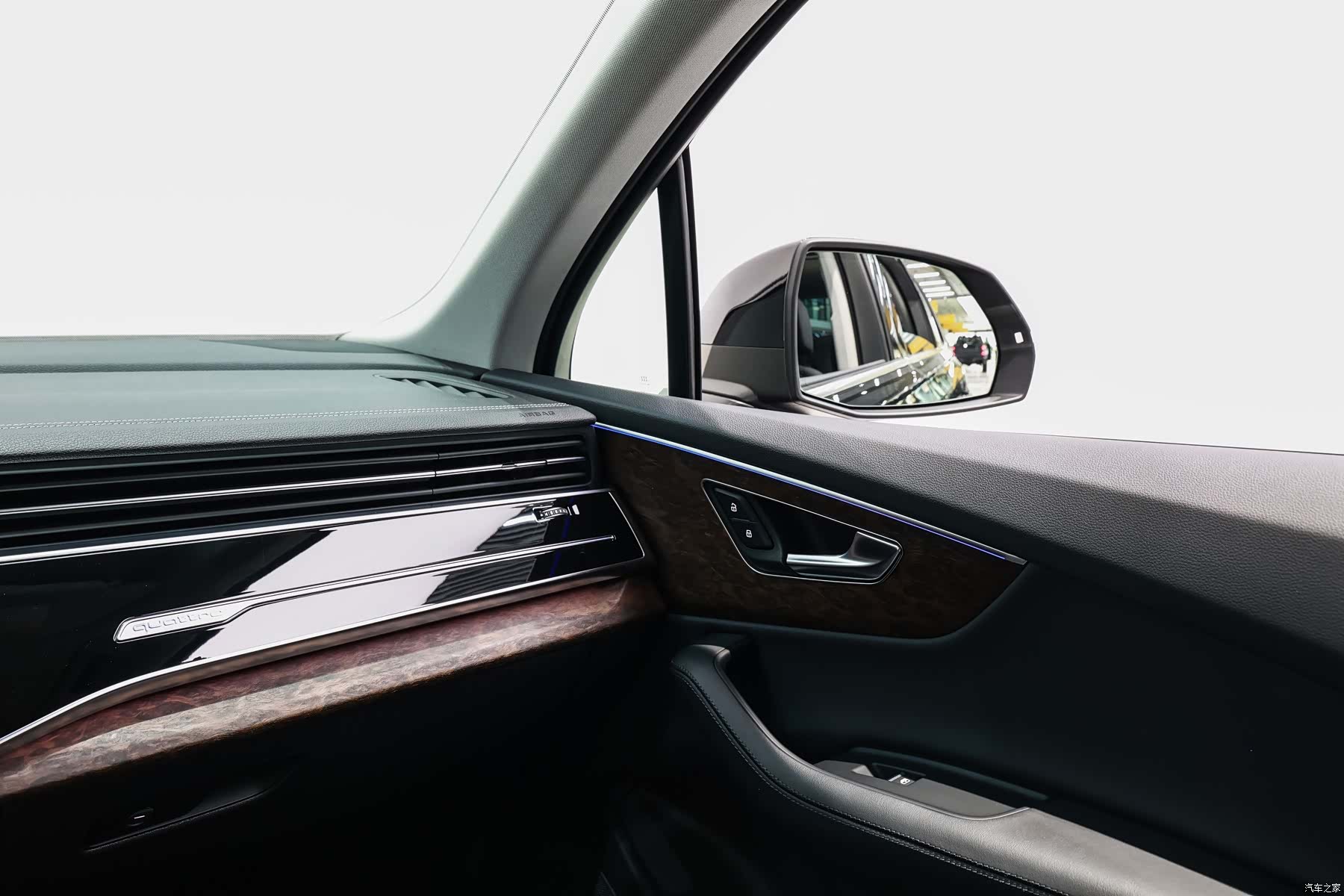 Audi Q7, 2023 20