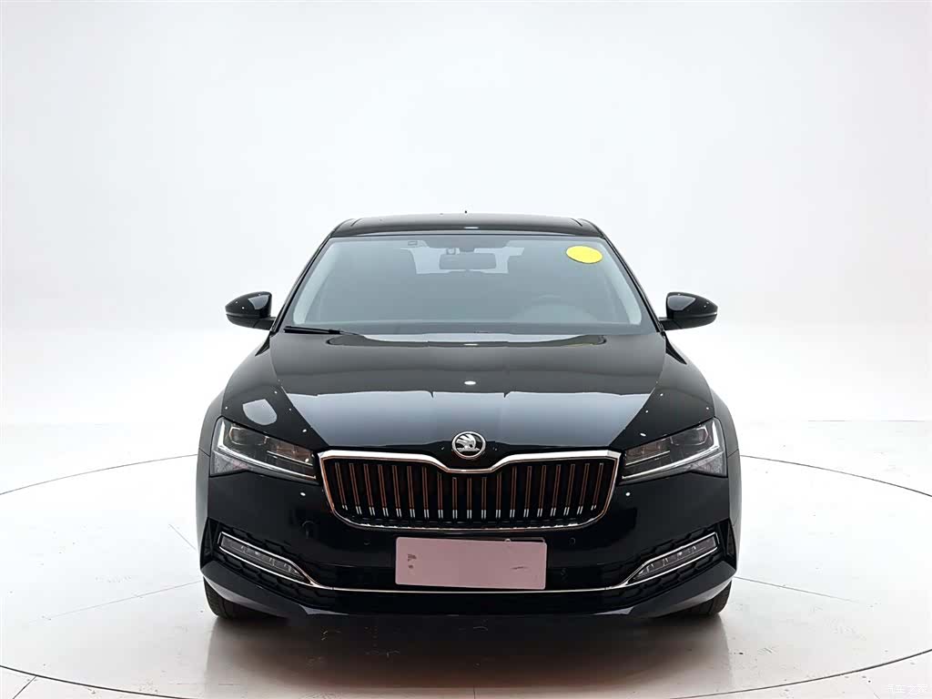 Skoda Superb, 2023 2