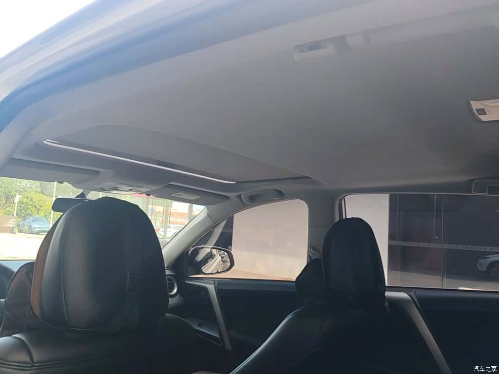 Toyota RAV4, 2017 25