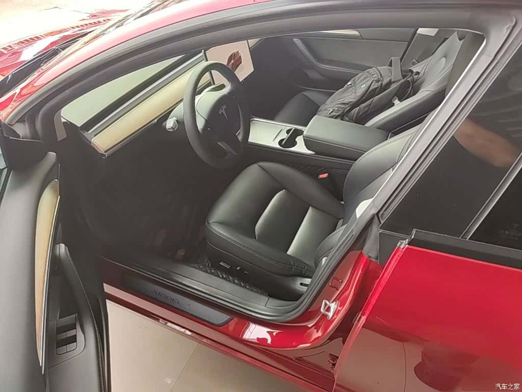 Tesla Model 3, 2022 16