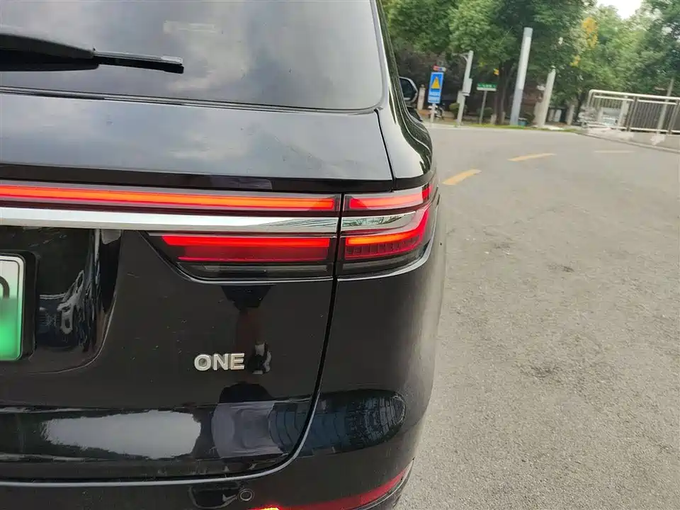 Li Auto Ideal ONE