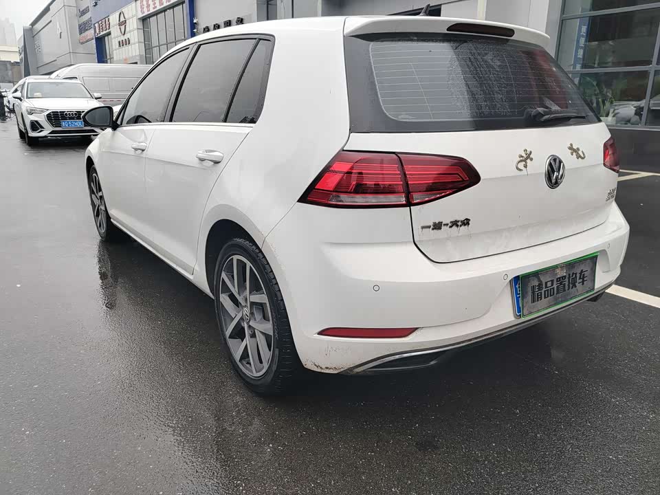 Volkswagen golf