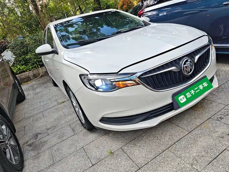 Buick Yinglang