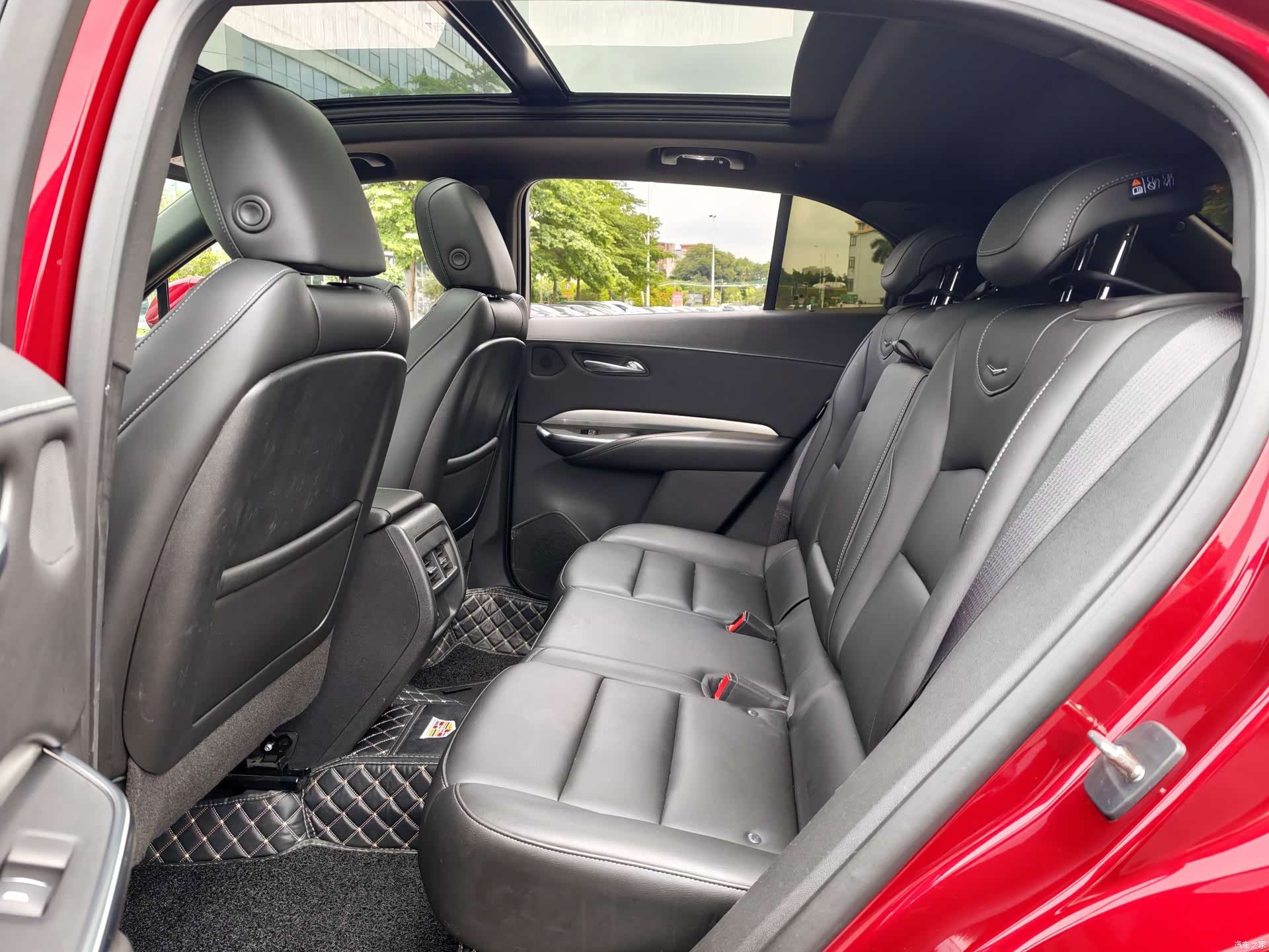 Cadillac XT4, 2021 6