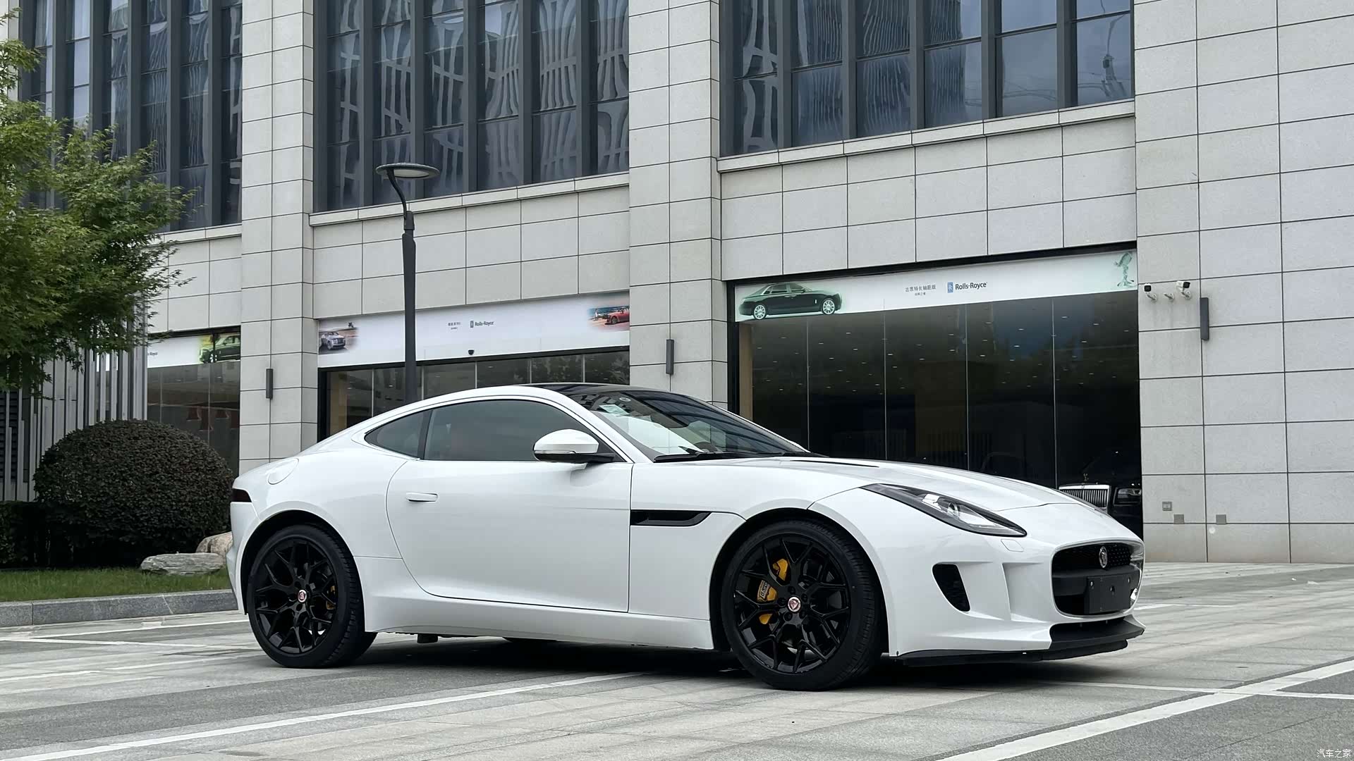 Jaguar F-TYPE, 2016 3