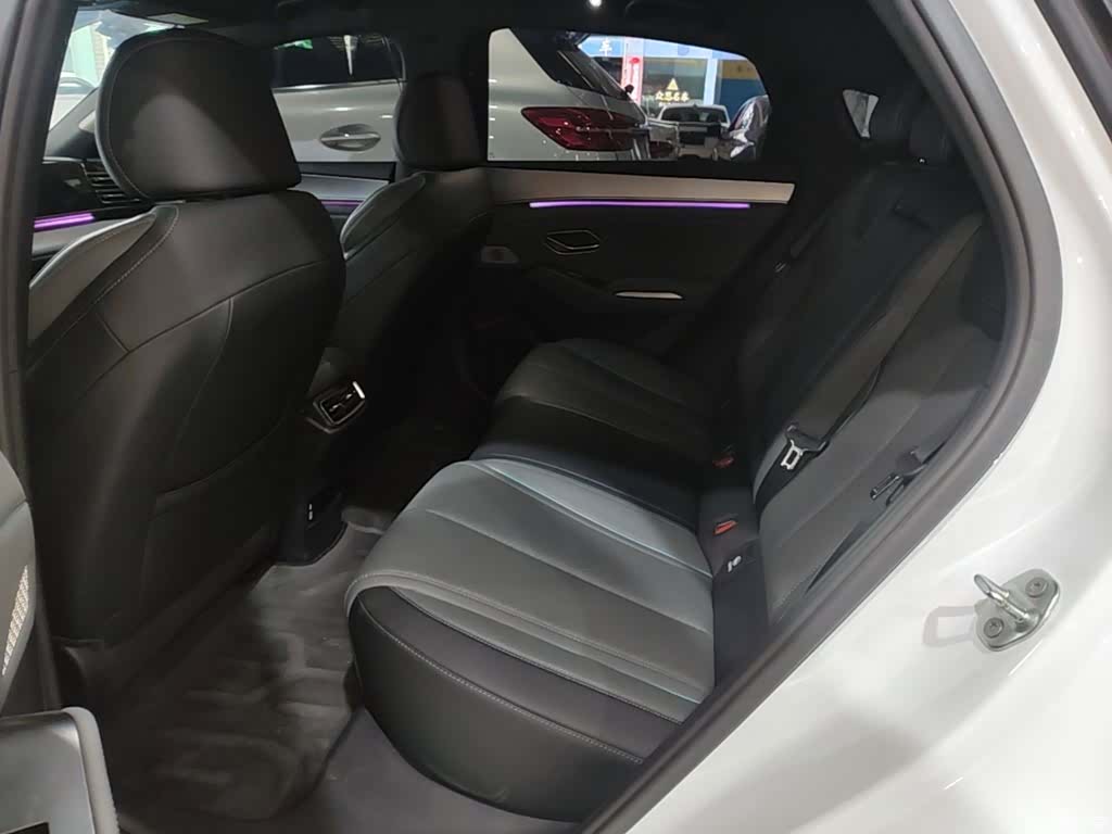 BYD Qin, 2025 17