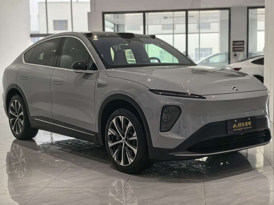 NIO EC7