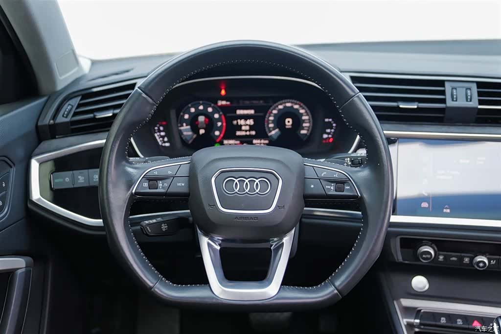 Audi Q3, 2020 10