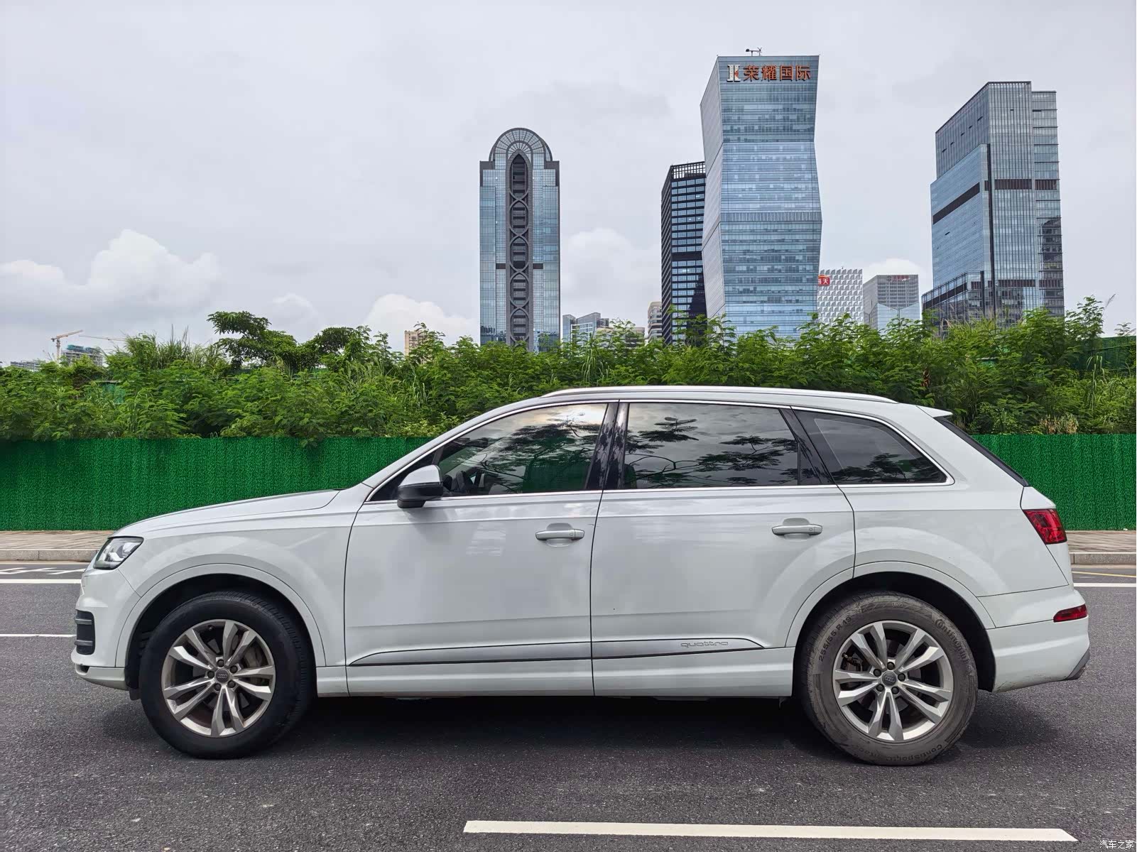 Audi Q7, 2017 все фото