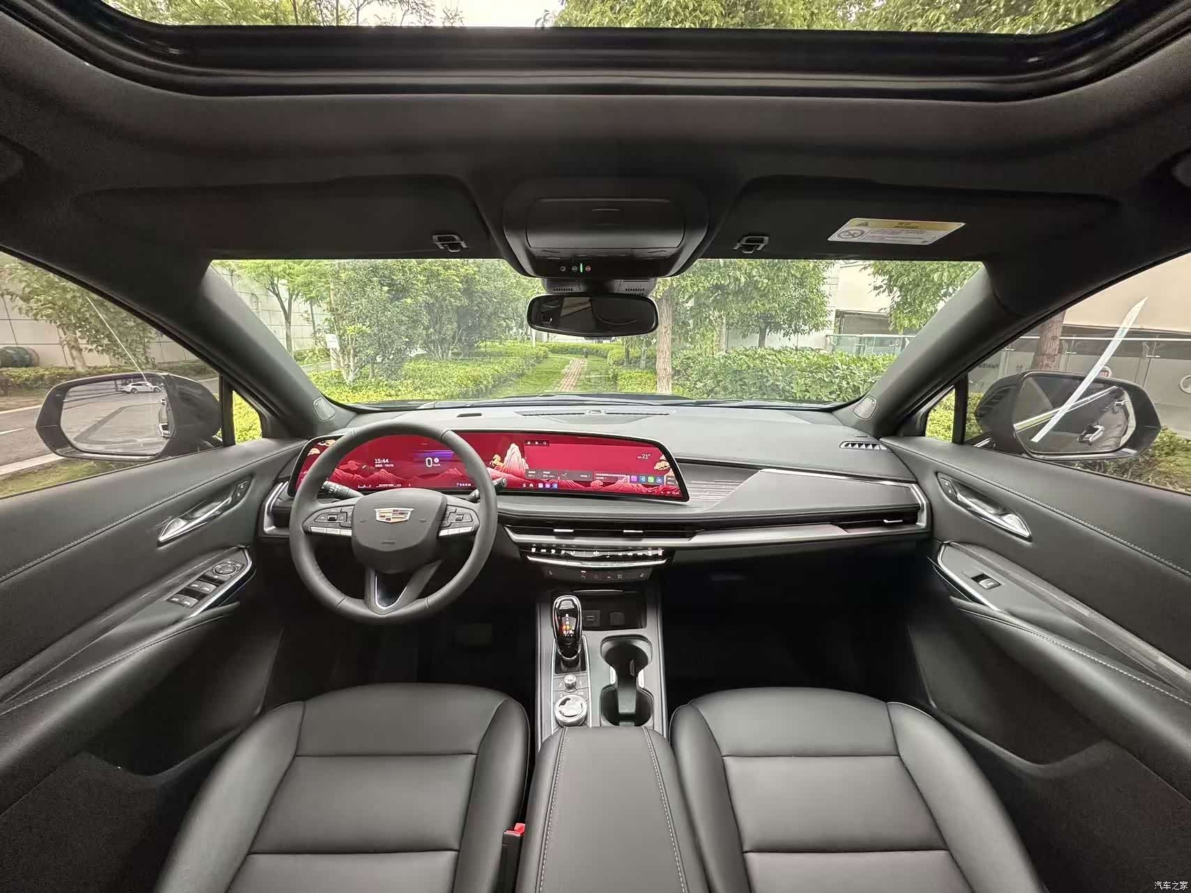 Cadillac XT4, 2026 15