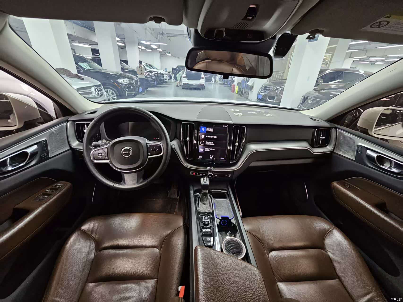 Volvo XC60, 2020 15