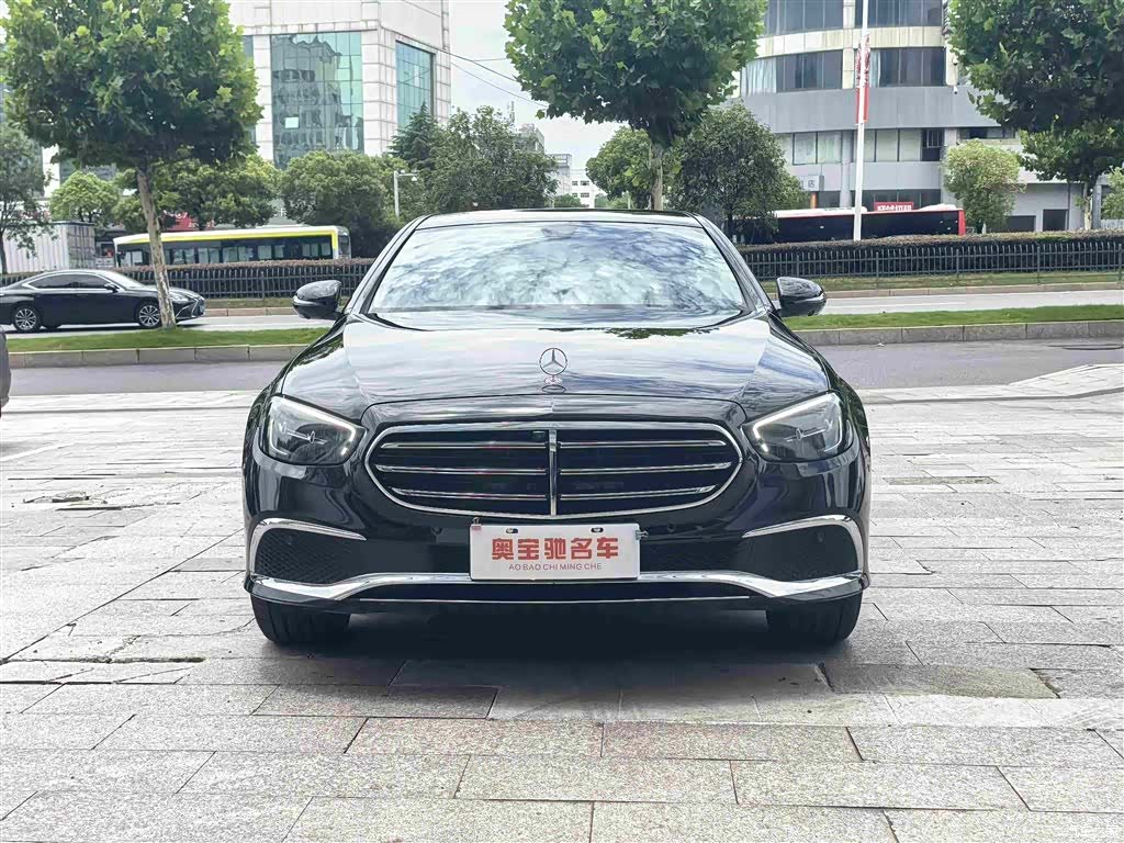 Mercedes-Benz E-Class, 2023 2