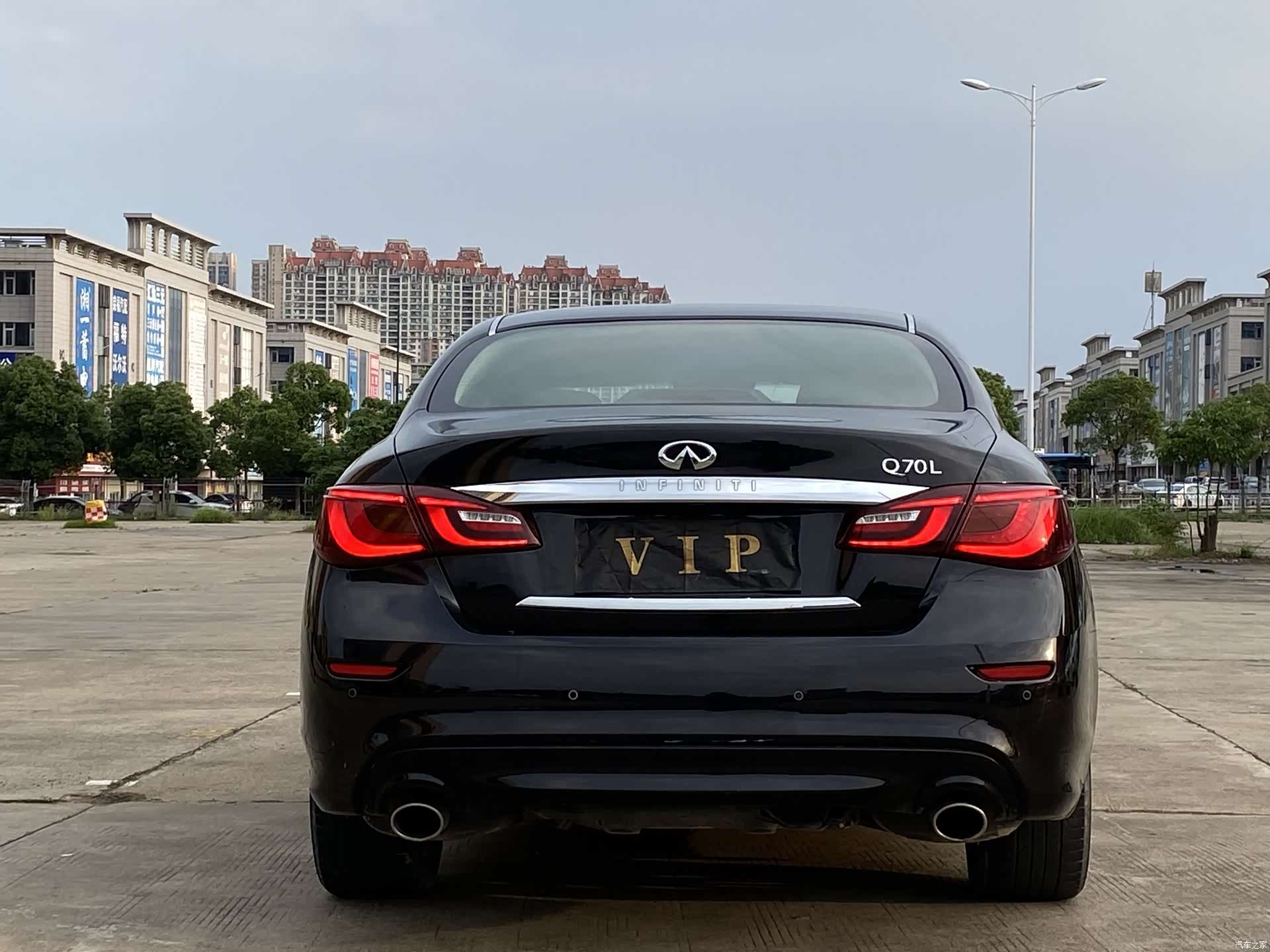 Infiniti Q70, 2018 8