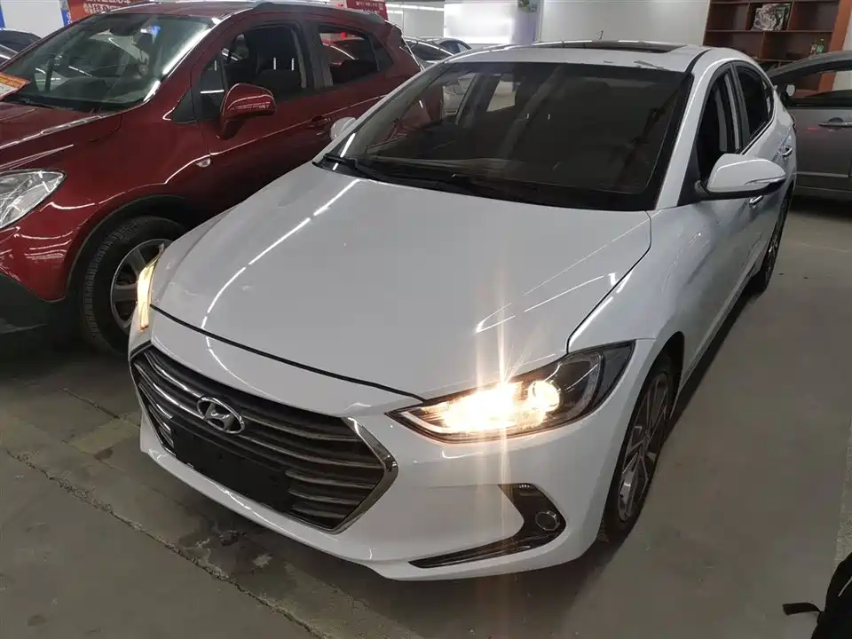 Hyundai Lead