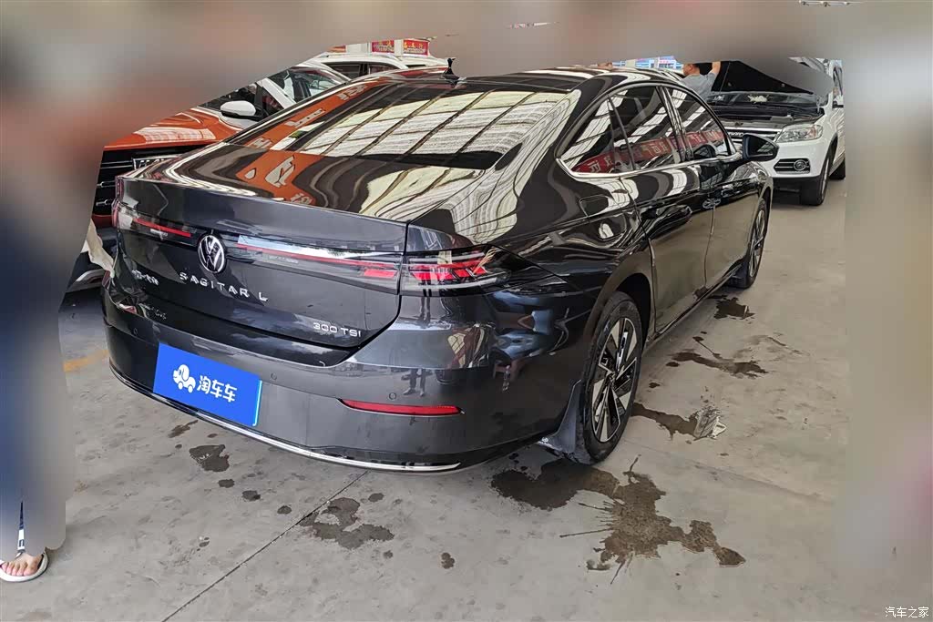 Volkswagen Sagitar, 2025 3