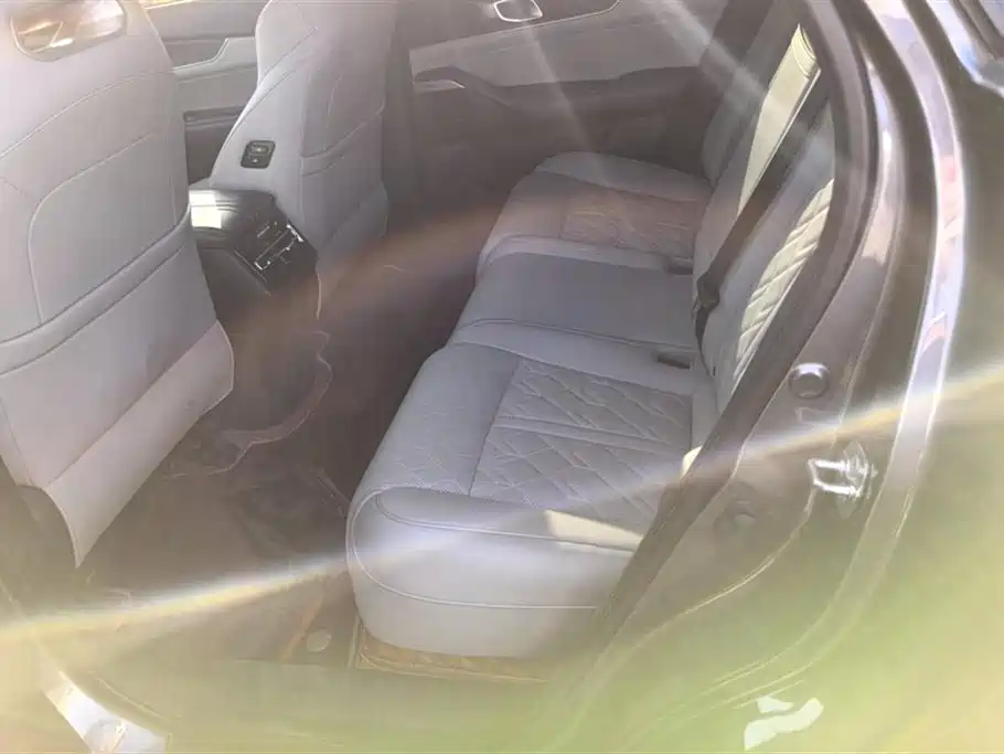 Changan UNI-K Smart iDD