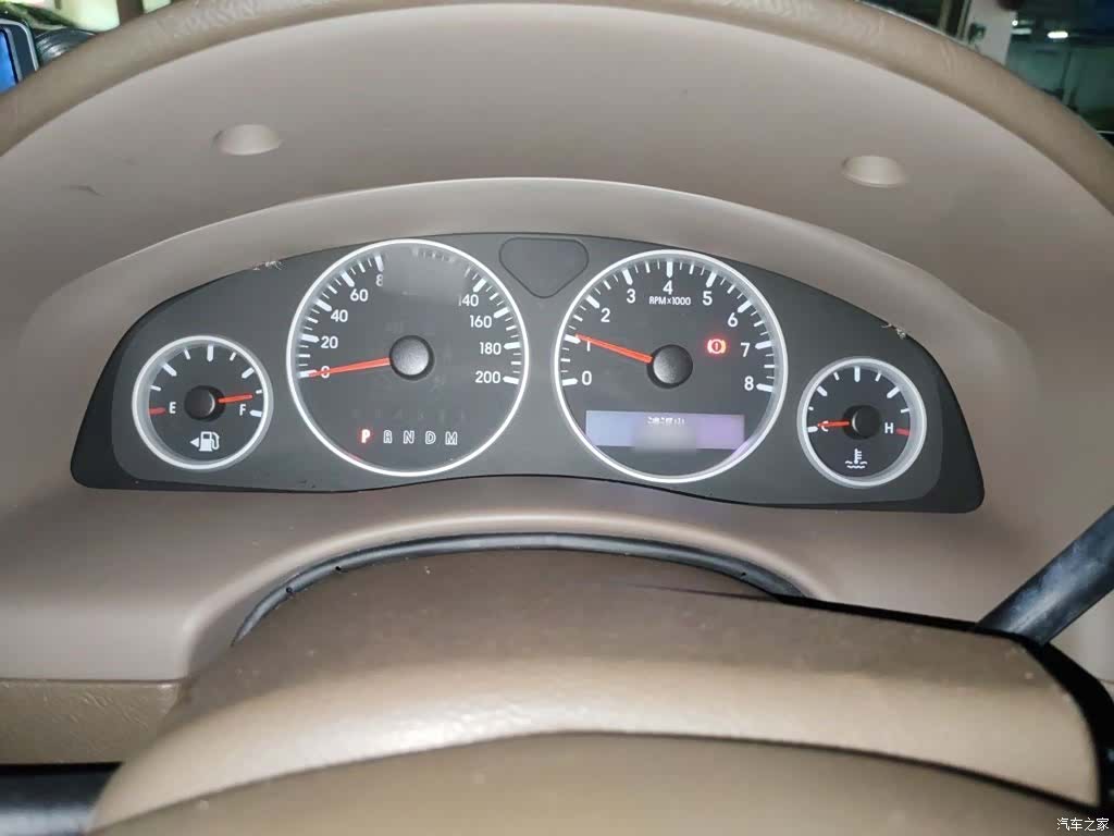 Buick GL8, 2015 4