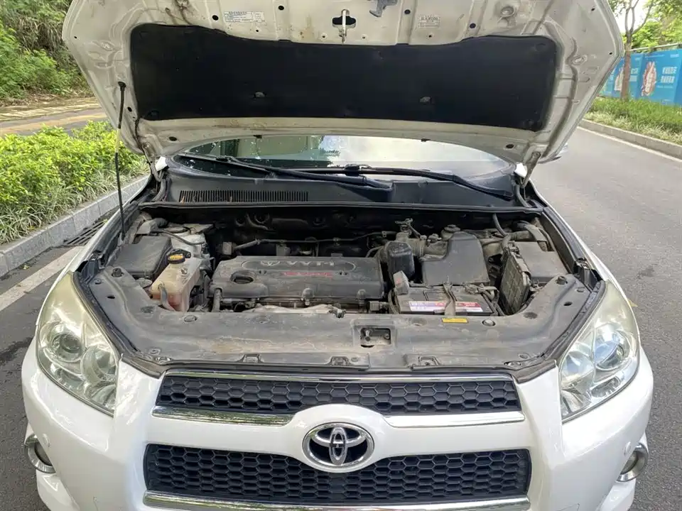 Toyota RAV4 Rongfang