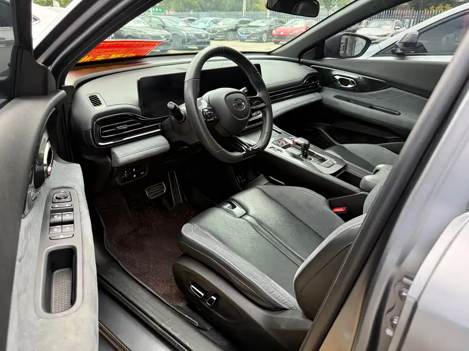 Trumpchi Shadow Leopard