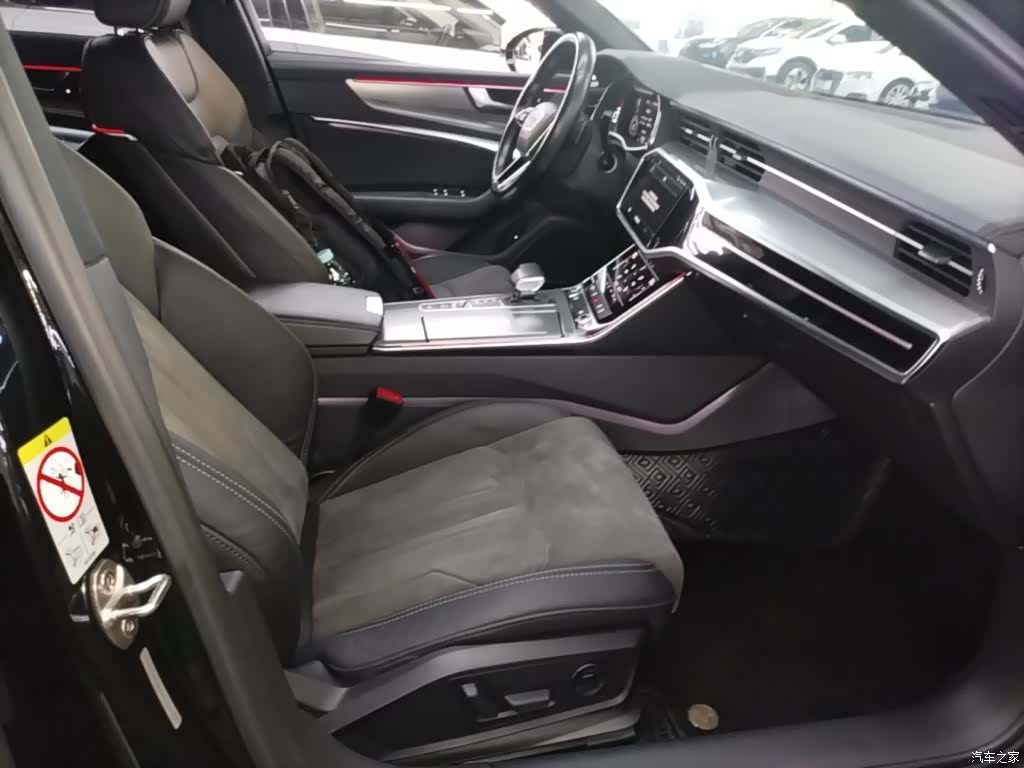 Audi A6L, 2021 25