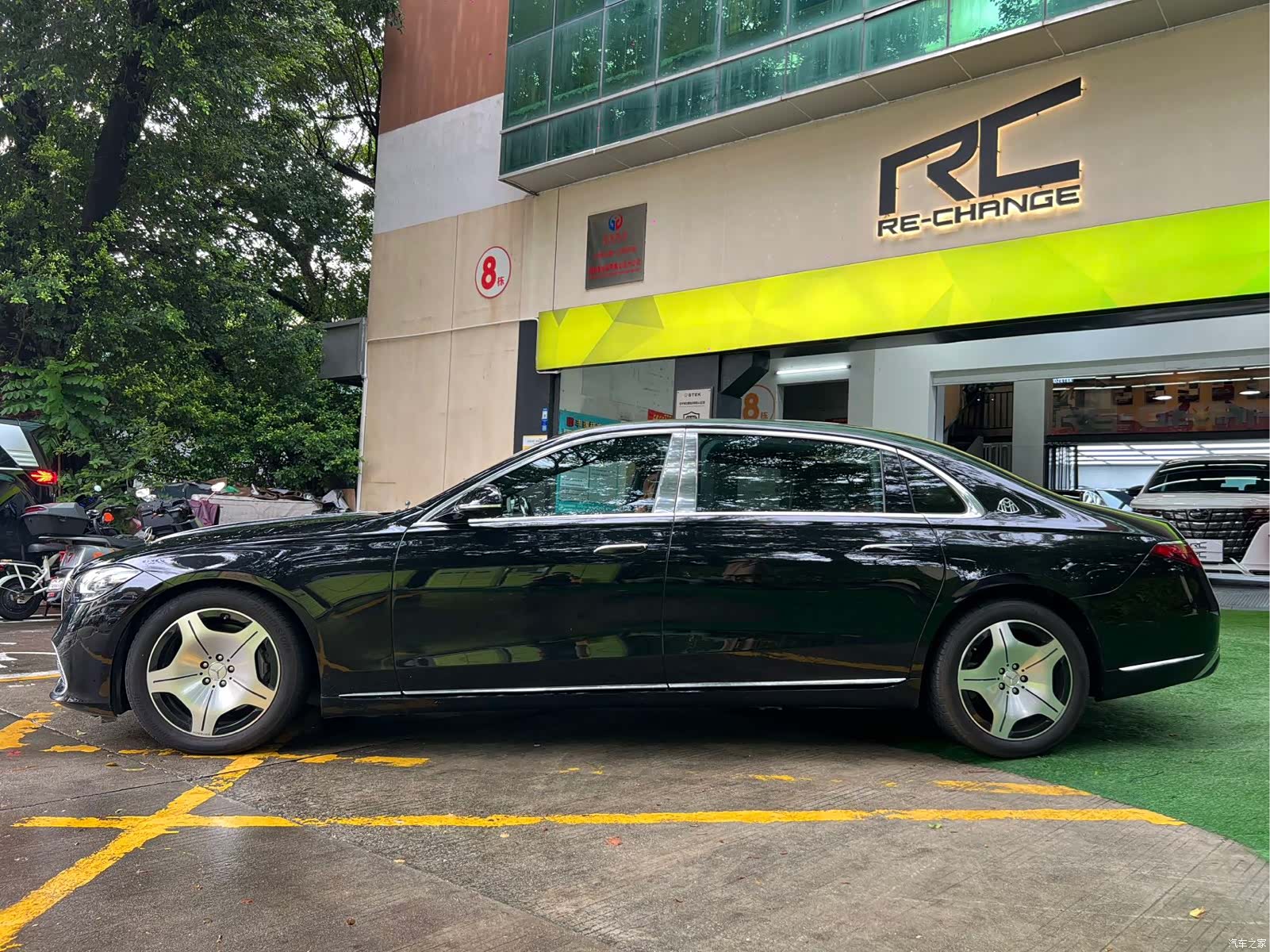 Maybach S-Class, 2023 все фото