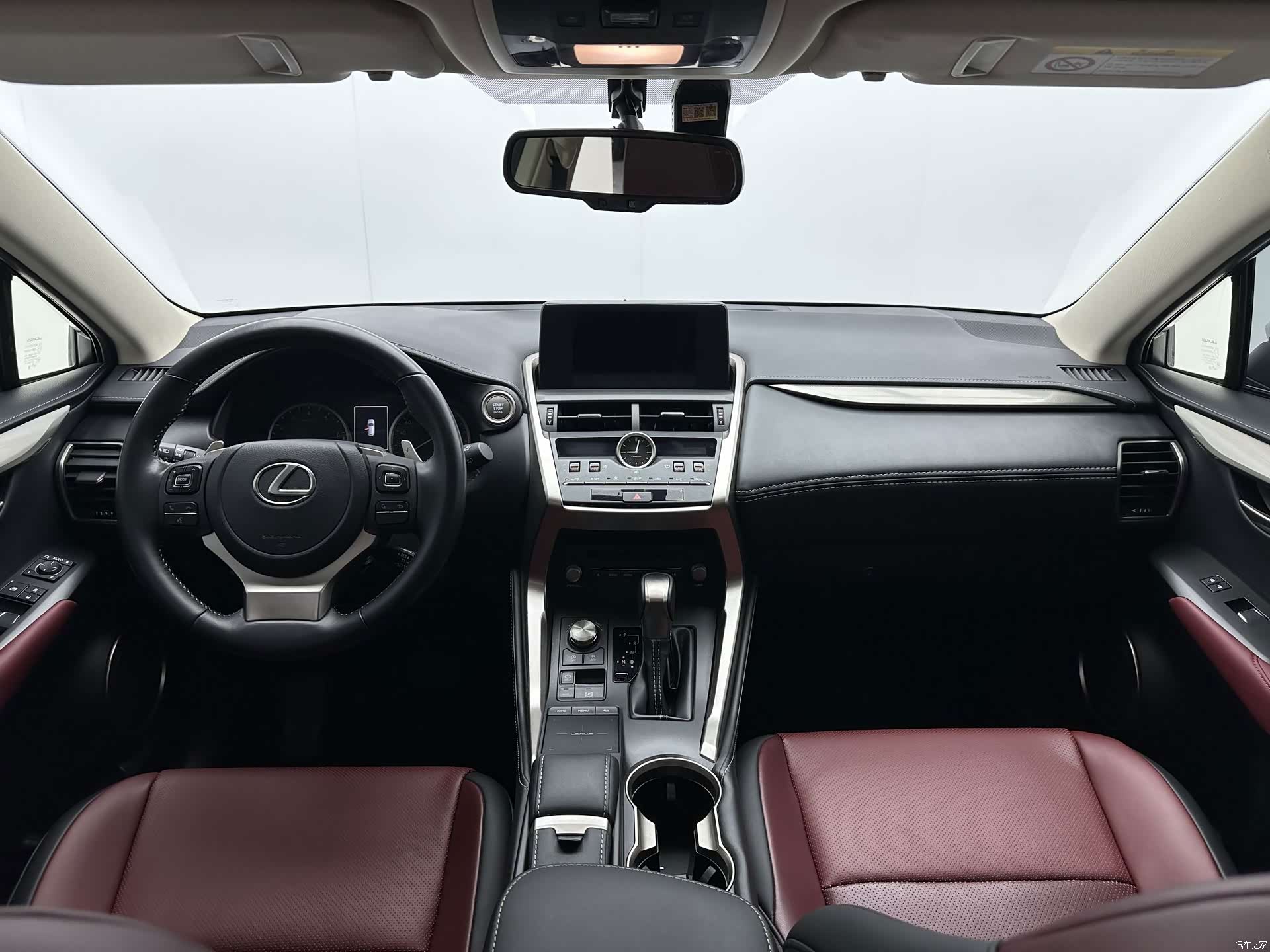 Lexus NX, 2021 7