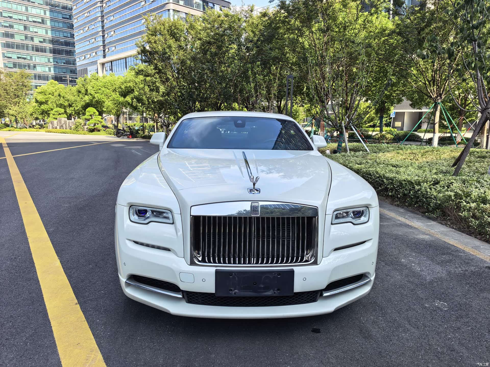 Rolls-Royce Wraith, 2022 2