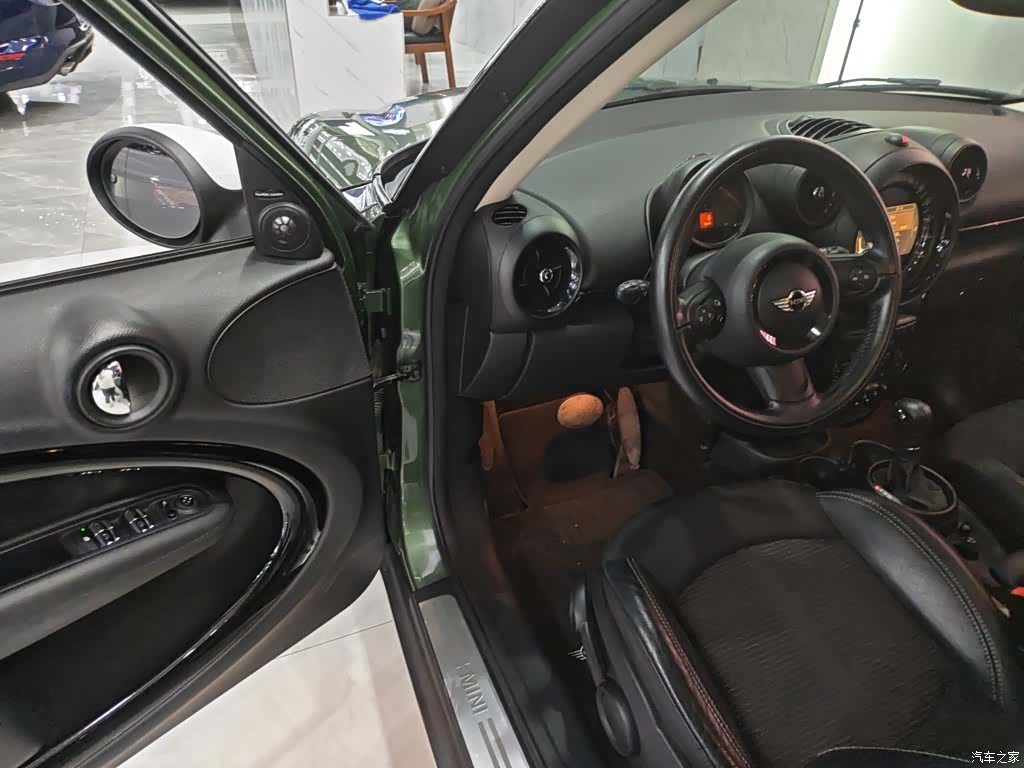 Mini Countryman, 2016 12