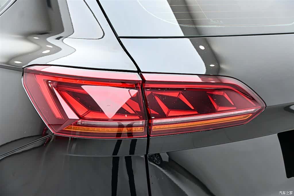 Volkswagen Touareg, 2025 9