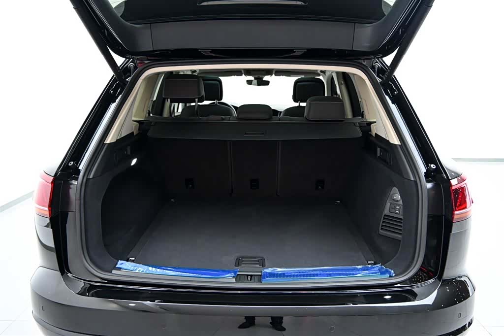 Volkswagen Touareg, 2025 36