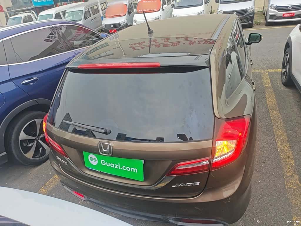 Honda Jade, 2015 6
