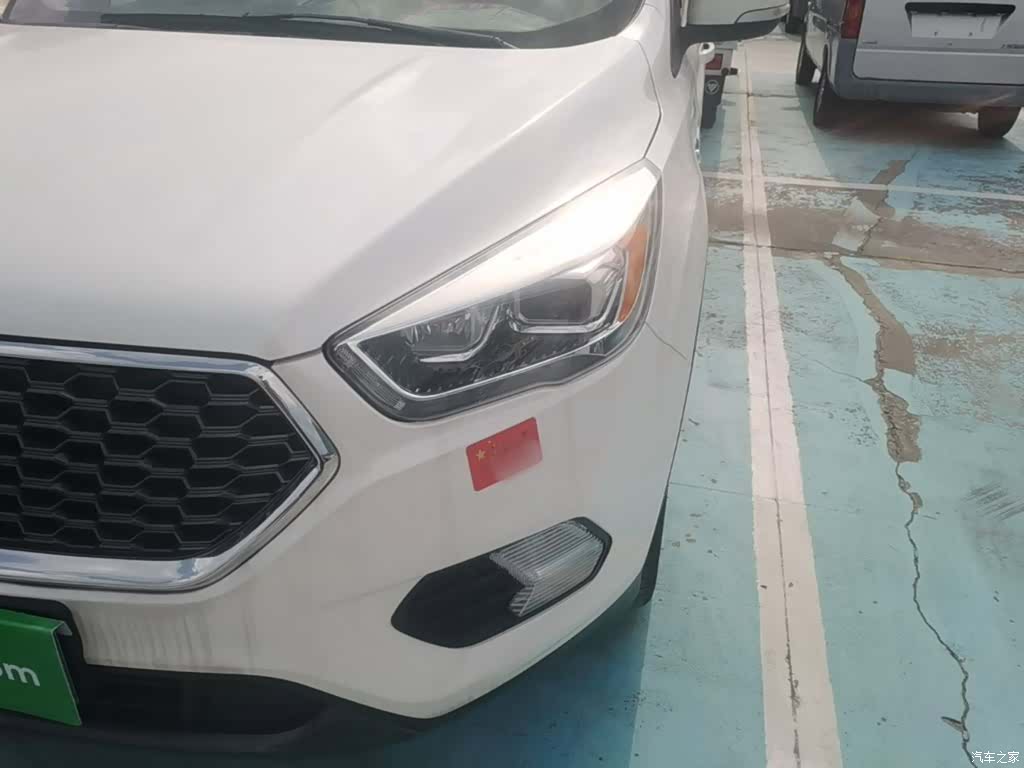 Ford Kuga, 2019 24