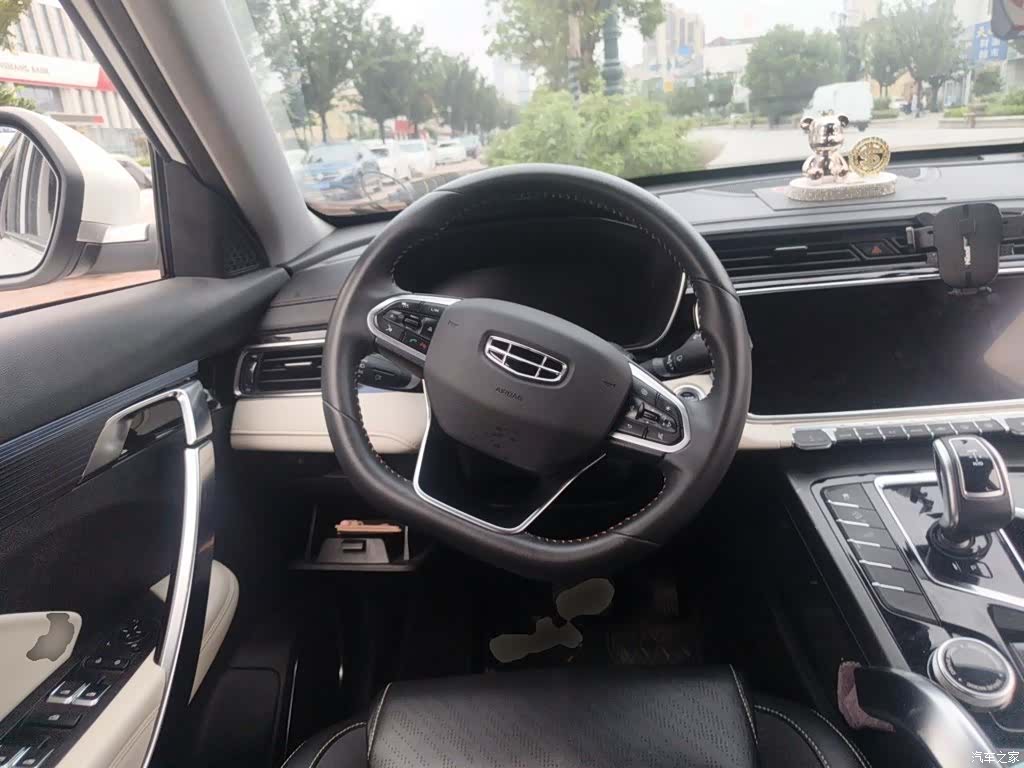 Geely Boyue, 2021 7