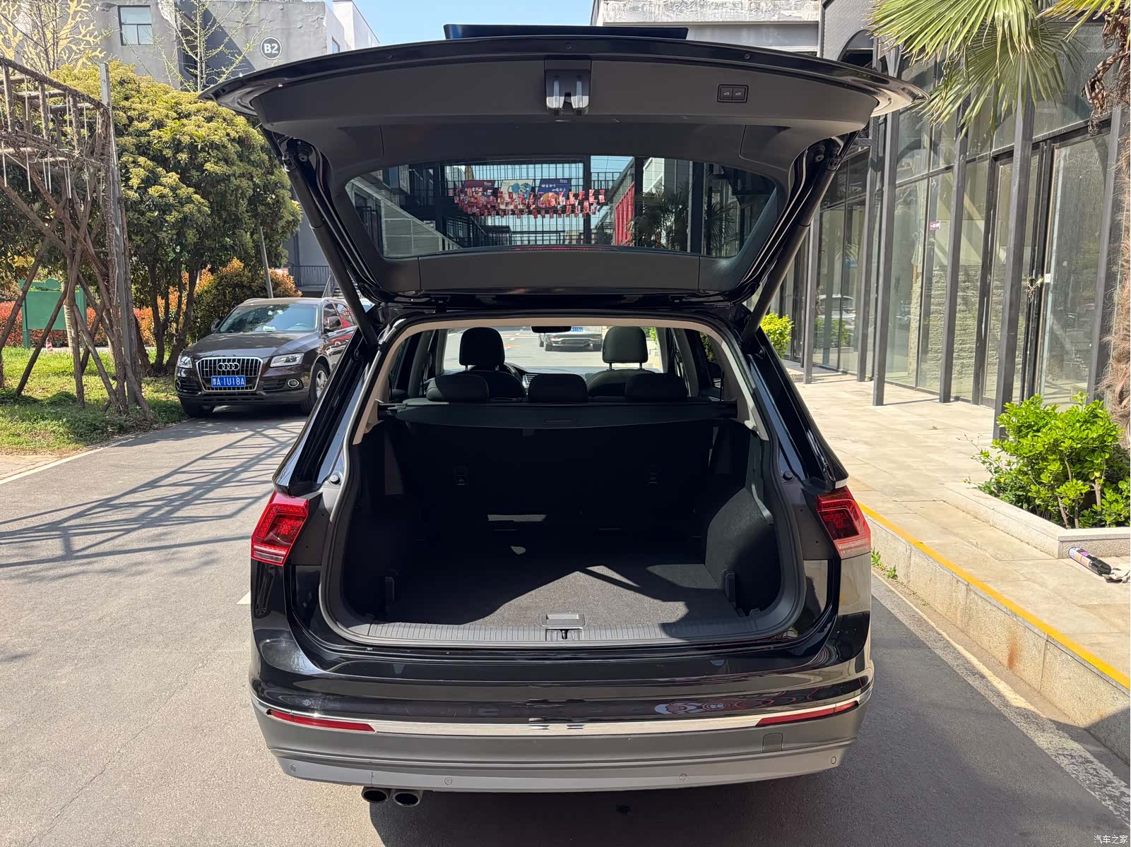 Volkswagen Tiguan L, 2017 21