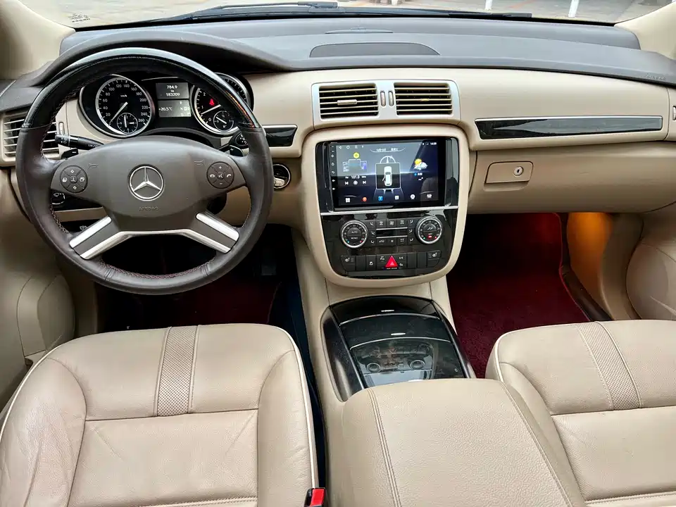 Mercedes-Benz R-class