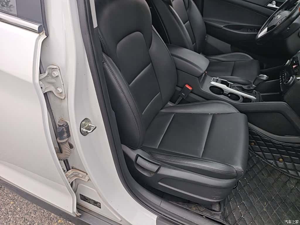 Hyundai Tucson, 2016 25