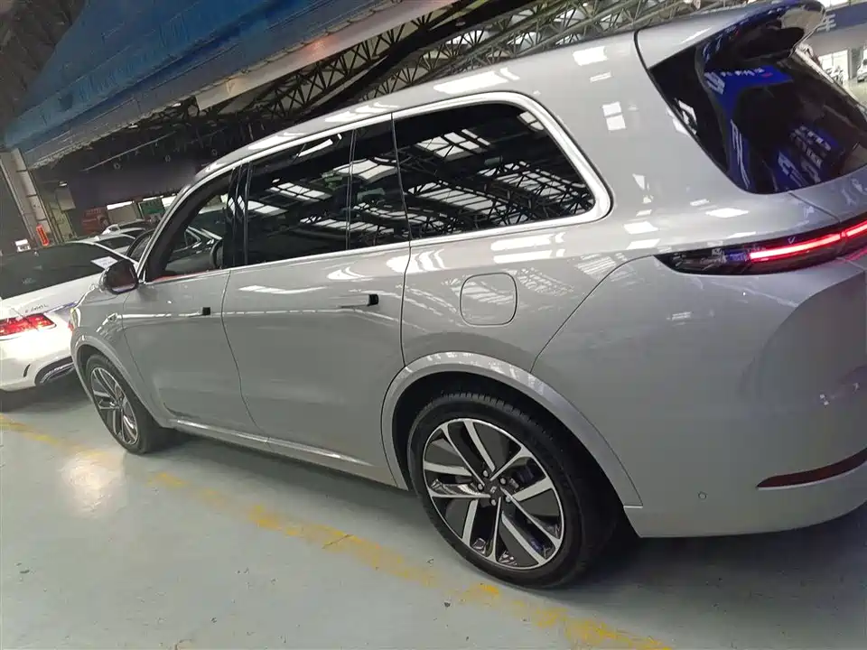 Li Auto Ideal L9