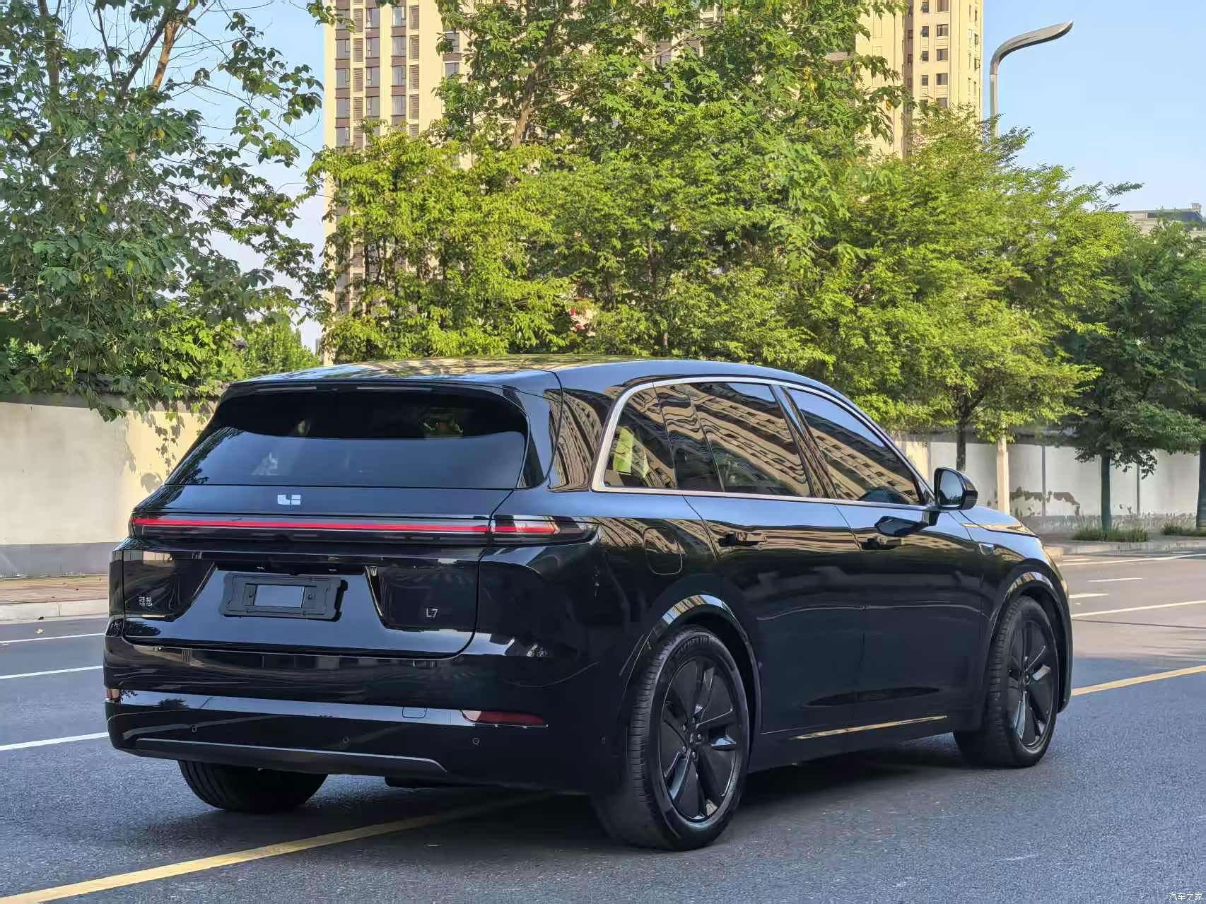 Li Auto L7, 2025 все фото