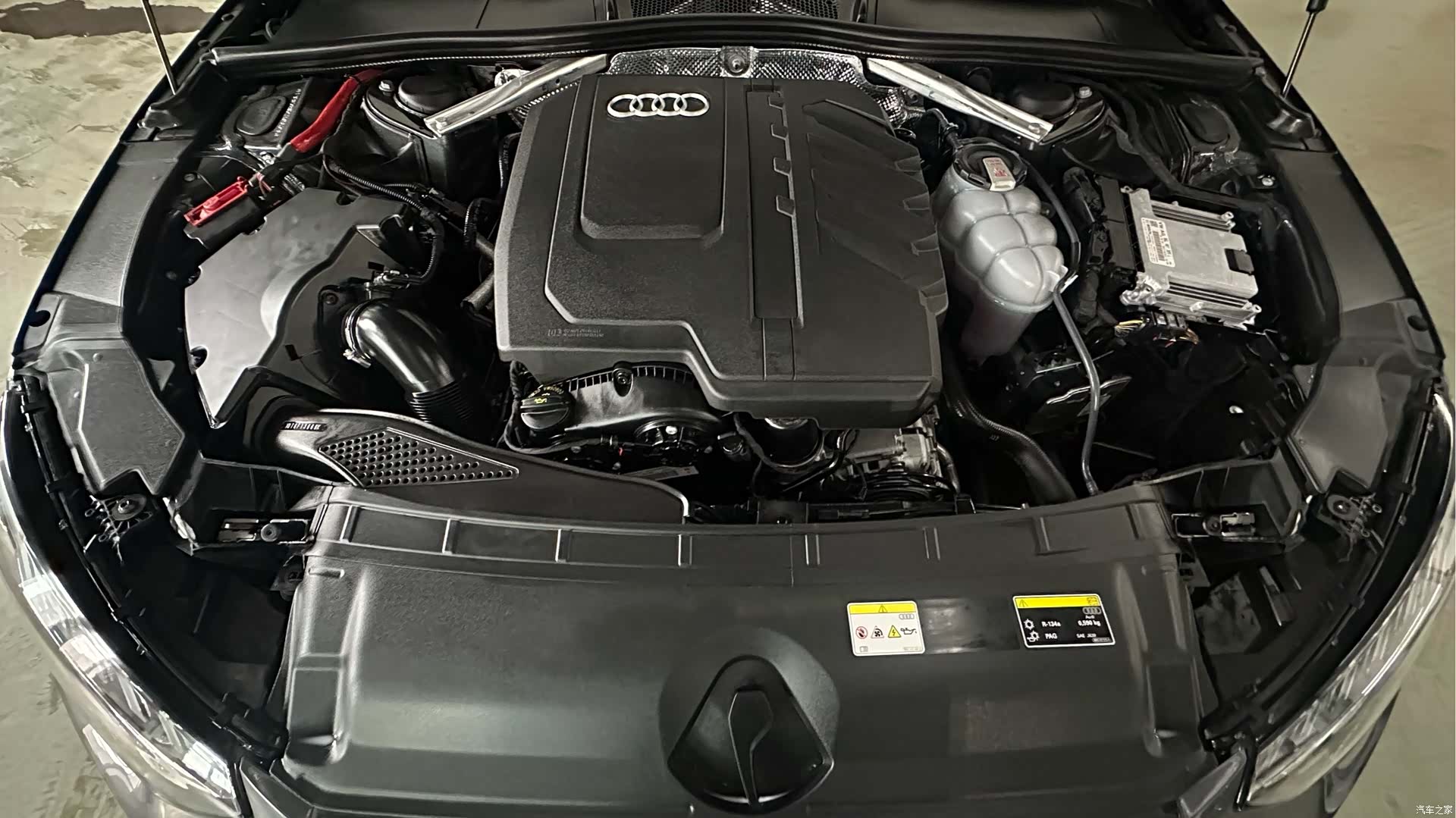 Audi A4L, 2025 18