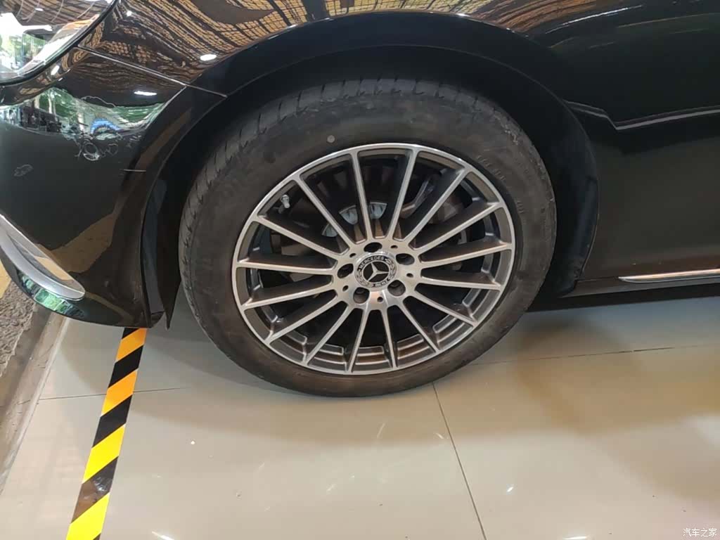 Mercedes-Benz E-Class, 2022 23