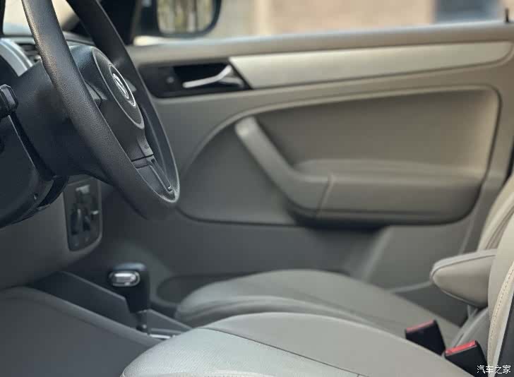 Volkswagen Bora, 2012 4