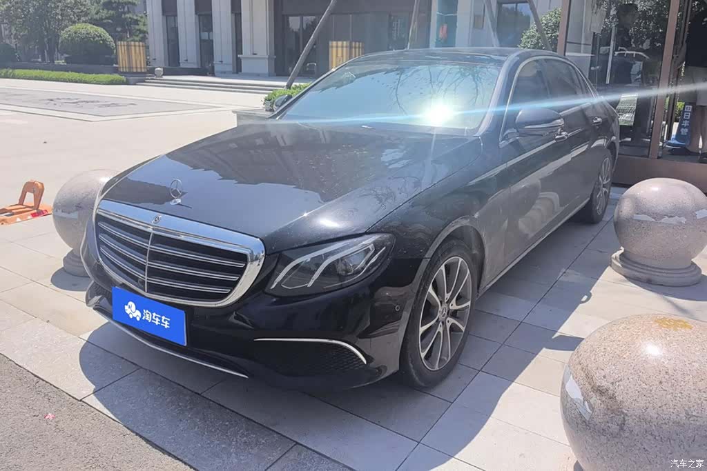 Mercedes-Benz E-Class, 2019 1