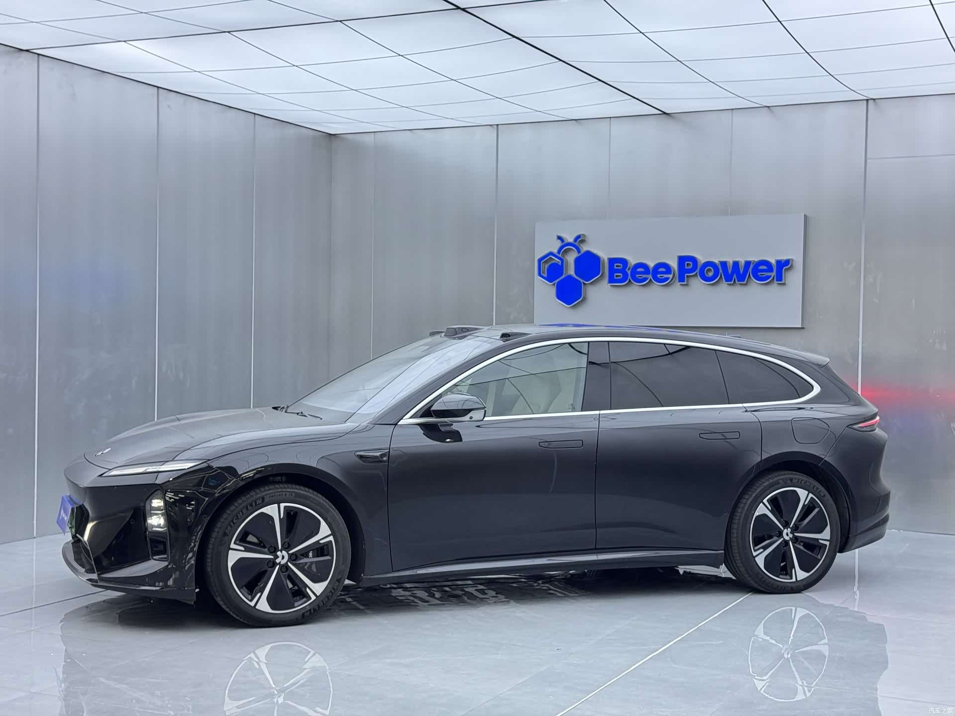 NIO ET5, 2025 4